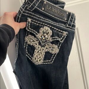 L.A. idol Women's Black Jeans with Embellished Pocket